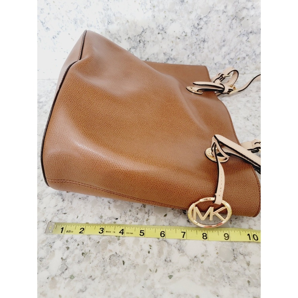 Michael‎ Kors Leather Bucket Bag Brown NEW No Tags 12" X 10" - Picture 13 of 14